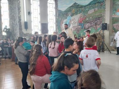 CelebraÃ§Ã£o das CrianÃ§as no SantuÃ¡rio de Laranjeiras do Sul (12/10) 